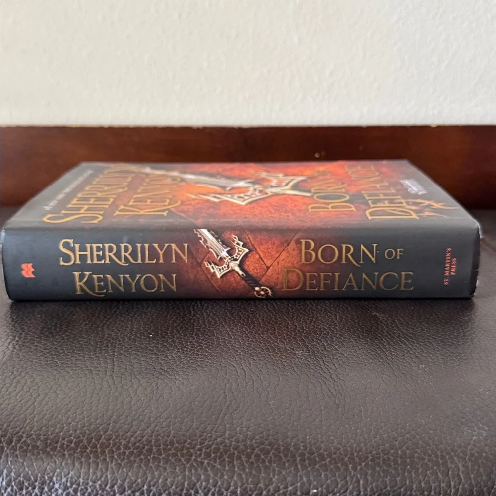 Sherrilyn Kenyon “Born of Defiance” Hardcover Science Fiction Novel